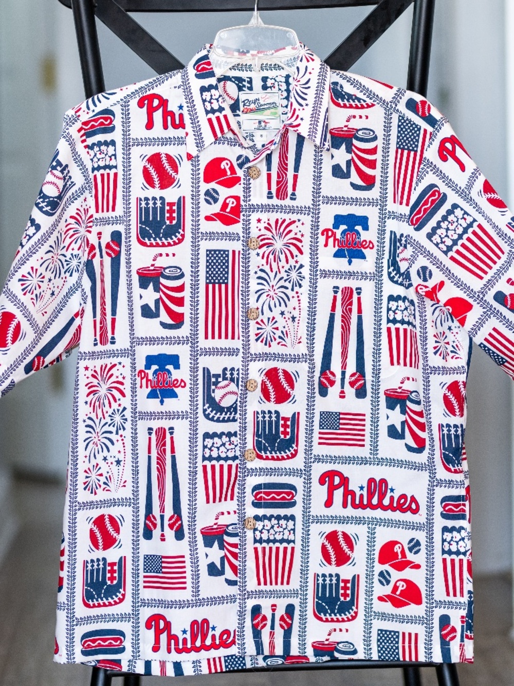 NWOT Reyn Spooner Philadelphia Phillies Hawaiian Shirt Men's Small